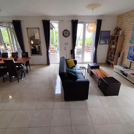Apartment The Forest House Krk 1