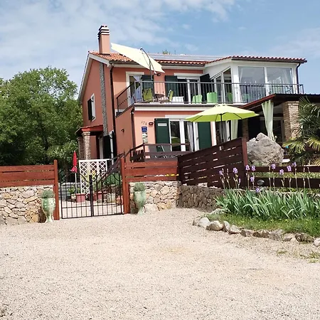 The Forest House Krk 1 *