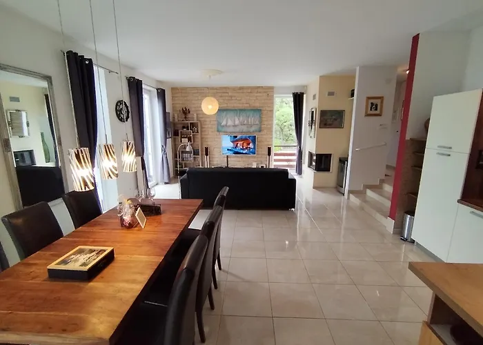 Διαμέρισμα The Forest House Krk 1