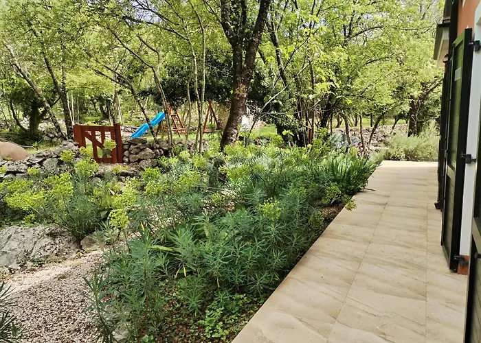 The Forest House Krk 1 * Kras