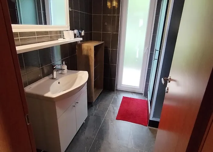 Διαμέρισμα The Forest House Krk 1 *