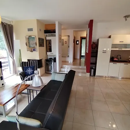 The Forest House Krk 1 *